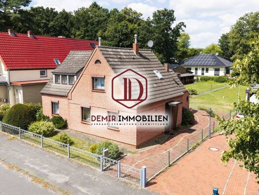 Einfamilienhaus zum Kauf 165.000 € 5 Zimmer 112 m² 943 m² Grundstück Farge Nord 28777