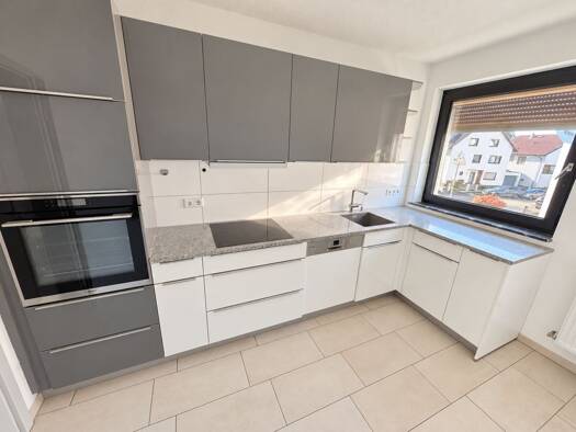 Wohnung zur Miete 950 € 4 Zimmer 81 m² 1. Geschoss Viernheim Viernheim 68519