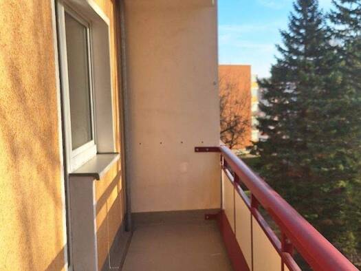 Wohnung zur Miete 405 € 3 Zimmer 70,4 m² 3. Geschoss Am Feierabendheim 6 Königshufen Görlitz 02828