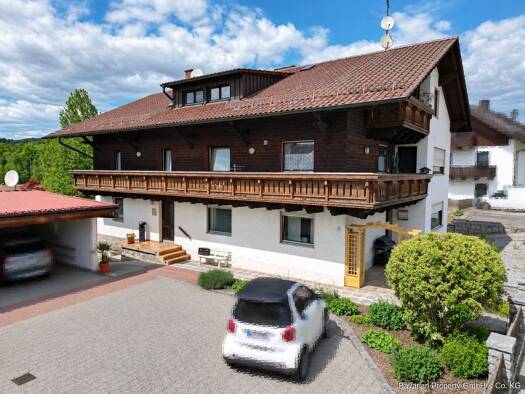 Mehrfamilienhaus zum Kauf 289.000 € 14 Zimmer 344 m² 1.000 m² Grundstück Grafenwiesen Grafenwiesen 93479