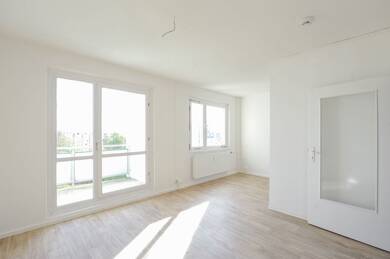 Wohnung zur Miete 270 € 1 Zimmer 31,3 m² 2. Geschoss Kreuzerstraße 10 Silberhöhe Halle 06132