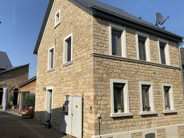 Bauernhaus zum Kauf provisionsfrei 550.000 € 6 Zimmer 120 m² 830 m² Grundstück Bechenheim 55234
