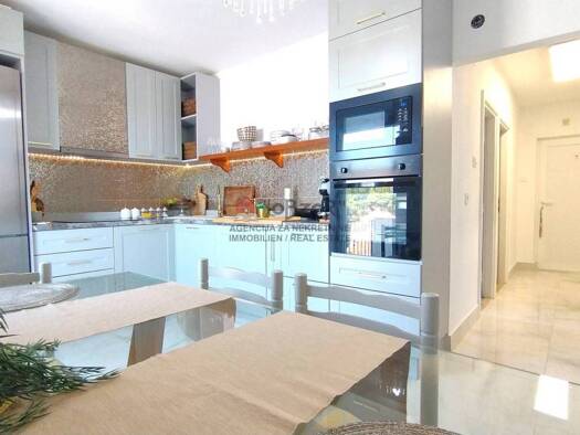 Wohnung zum Kauf 269.000 € 2 Zimmer 67 m² 3. Geschoss Biograd na Moru
