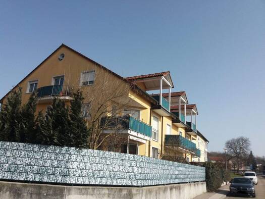 Wohnung zur Miete 790 € 3 Zimmer 87,2 m² 1. Geschoss frei ab 01.11.2025 Laurentiusstr. 1 Denkendorf 85095