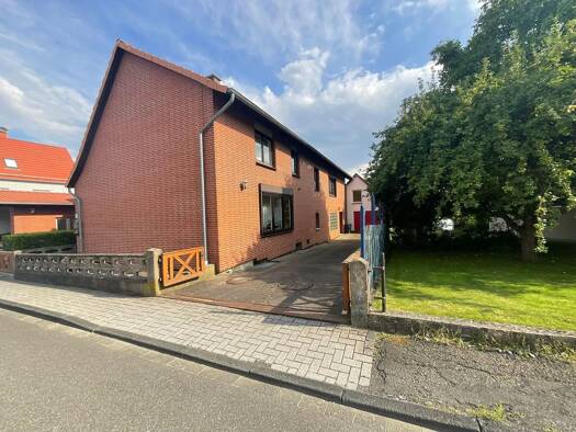 Haus zum Kauf 220.000 € 1 Zimmer 855 m² Grundstück Ildehausen Seesen 38723
