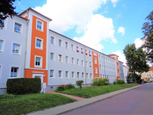 Wohnung zur Miete 286 € 2 Zimmer 47,5 m² 1. Geschoss frei ab sofort Schillerstraße 20 Krumpa Braunsbedra 06242