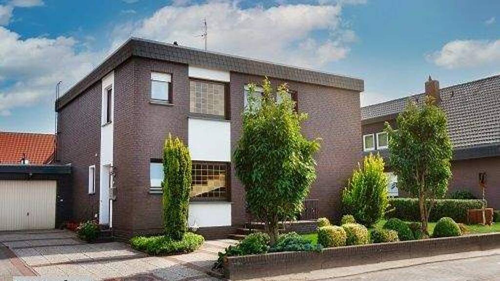 Einfamilienhaus zum Kauf 516.000 € 1 m² 699 m² Grundstück Eichwalde 15732