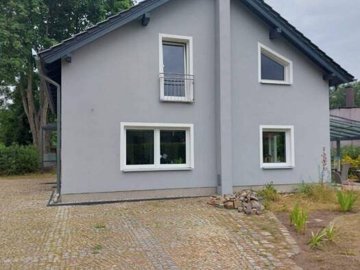 Einfamilienhaus zum Kauf provisionsfrei 949.000 € 8 Zimmer 160 m² 1.227 m² Grundstück frei ab 01.08.2027 Falkensee 14612