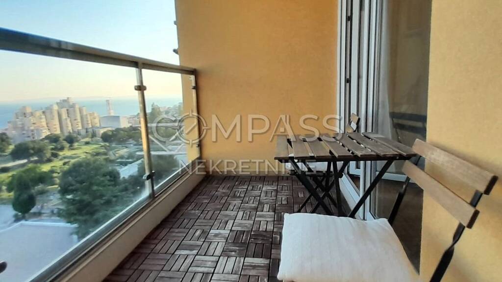 Wohnung zur Miete 800 € 3 Zimmer 69 m² 9. Geschoss Doverska ulica, Split Hrvatska, 21000 Mertojak