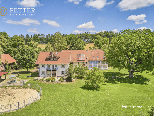 Land-/Forstwirtschaft zum Kauf 60.146 m² Grundstück Mochenwangen Wolpertswende 88284