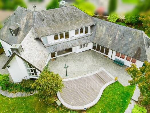 Villa zum Kauf 989.000 € 6 Zimmer 283,8 m² 1.585 m² Grundstück Burscheid 51399