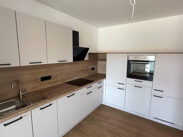 Wohnung zur Miete - Erstbezug 910 € 2 Zimmer 58 m² 1. Geschoss Regensburger Str. 99 Neumarkt 92318