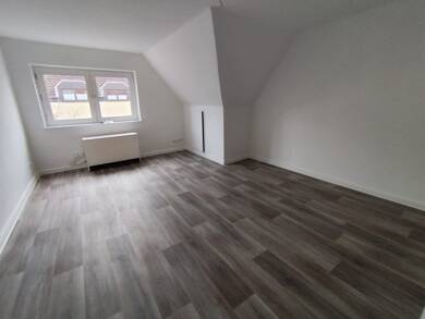 Wohnung zur Miete 340 € 3 Zimmer 61,2 m² Dachgeschoss, 2. Geschoss frei ab sofort Petristraße 3 Bad Gandersheim Bad Gandersheim 37581