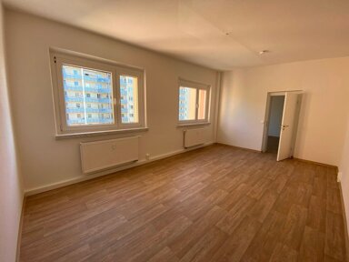 Wohnung zur Miete 363,58 € 2 Zimmer 54,7 m² 5. Geschoss frei ab 15.10.2024 Auenstraße 76 Wahlbezirk 42 Suhl 98529