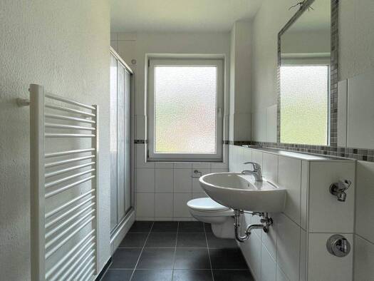 Wohnung zur Miete 332 € 2 Zimmer 47,4 m² 1. Geschoss Schlesischer Platz 7 Schöppenstedt 38170