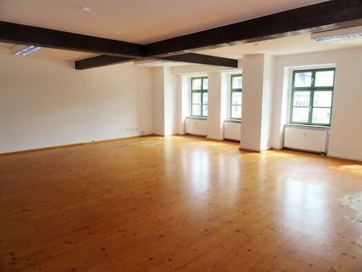 Büro zur Miete provisionsfrei 450 € 83 m² Bürofläche Hauptmarkt Innenstadt Zwickau 08056