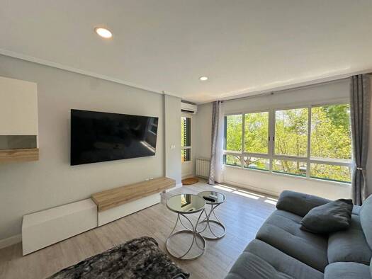 Wohnung zur Miete 2.000 € 2 Zimmer 97 m² Palma 07001