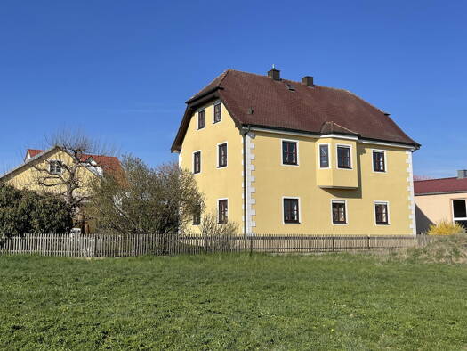 Wohnung zur Miete 720 € 2 Zimmer 68 m² EG frei ab 01.06.2026 Eitlbrunn Regenstauf 93128