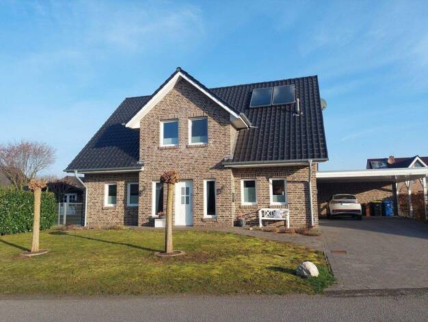 Einfamilienhaus zum Kauf provisionsfrei 435.000 € 7 Zimmer 170 m² 749 m² Grundstück Oberlangen 49779