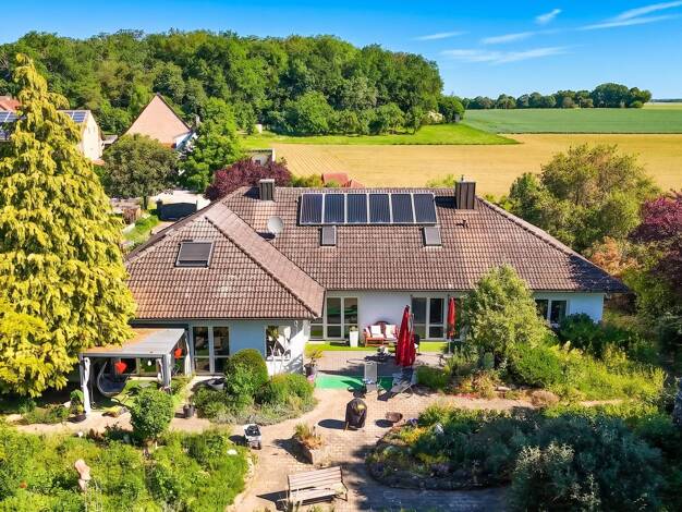 Haus zum Kauf 1.090.000 € 10 Zimmer 331 m² 8.000 m² Grundstück Vorbach Rothenburg ob der Tauber 91541