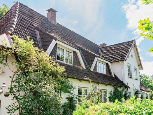 Haus zum Kauf 548.000 € 5 Zimmer 140 m² 3.997 m² Grundstück Stolk 24890