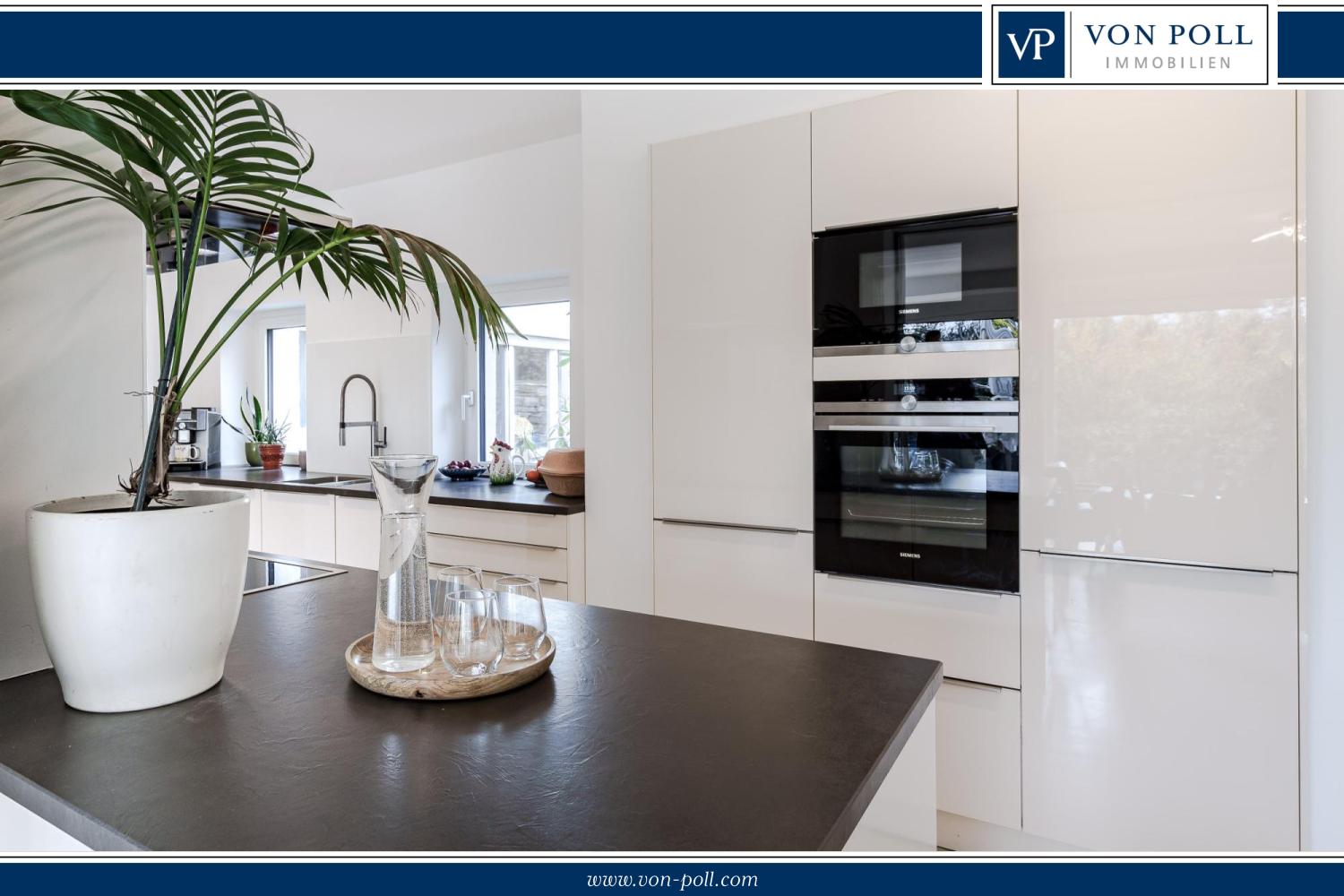 Villa zum Kauf 9 Zimmer 314 m²<br/>Wohnfläche 884 m²<br/>Grundstück Falkenstein Königstein 61462