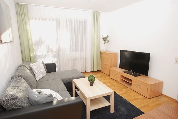 Wohnung zur Miete Wohnen auf Zeit 1.200 € 2 Zimmer 52 m²<br/>Wohnfläche 01.04.2025<br/>Verfügbarkeit Zenostraße 5 Bad Reichenhall Bad Reichenhall 83435