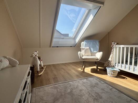 Reihenmittelhaus zum Kauf 520.000 € 5 Zimmer 128,5 m² 150 m² Grundstück Waldbüttelbrunn Waldbüttelbrunn 97297