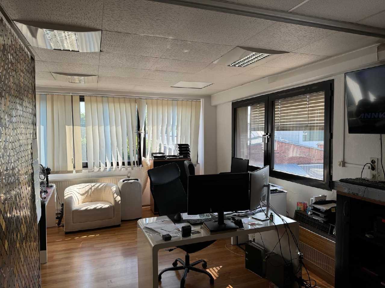 Bürofläche zur Miete provisionsfrei 360 € 1 Zimmer 60 m²<br/>Bürofläche West Ratingen 40878