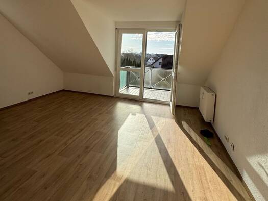 Wohnung zur Miete 910 € 4 Zimmer 86 m² Geschoss 2/3 frei ab 01.03.2026 Neuendettelsau 91564