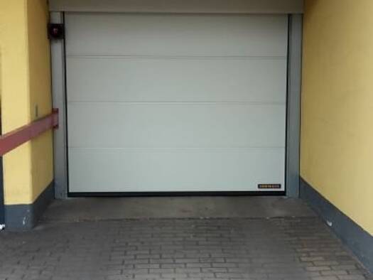 Tiefgarage zur Miete provisionsfrei 85 € Dehnhaide 31 Barmbek-Süd Hamburg 22081