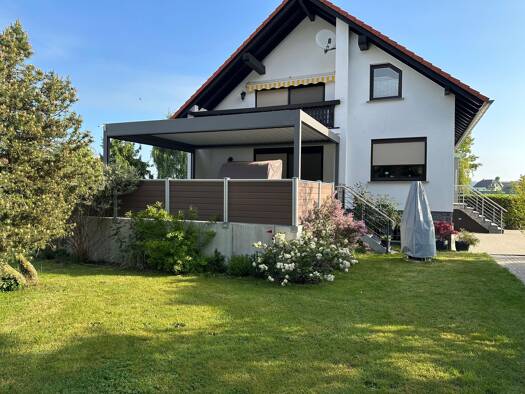 Einfamilienhaus zum Kauf provisionsfrei 467.000 € 7,5 Zimmer 190 m² Trünzig Langenbernsdorf 08428
