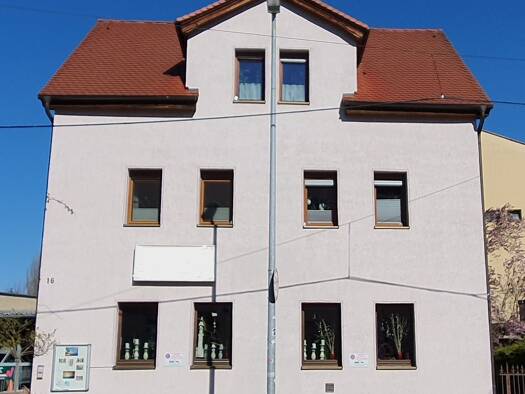 Mehrfamilienhaus zum Kauf 825.000 € 8 Zimmer 185 m² 482 m² Grundstück frei ab 01.01.2027 Dornburger Straße 16 Nord Jena 07743