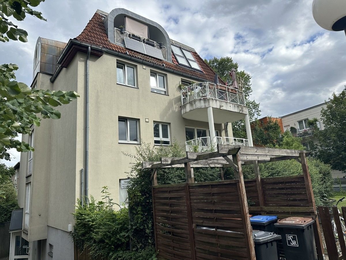 Wohnung zur Miete 839 € 2,5 Zimmer 77,8 m²<br/>Wohnfläche 3.<br/>Geschoss 01.01.2025<br/>Verfügbarkeit Lankwitz Berlin-Steglitz 12247