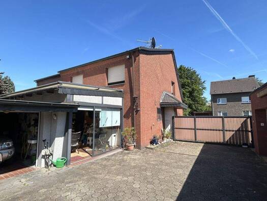 Doppelhaushälfte zum Kauf 419.000 € 4 Zimmer 130 m² 974 m² Grundstück Bergheim Duisburg 47228