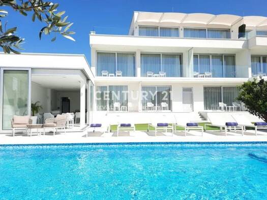 Einfamilienhaus zum Kauf 3.990.000 € 13 Zimmer 920 m² 1.299 m² Grundstück Zadar 23000