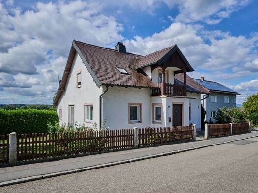 Einfamilienhaus zum Kauf 320.000 € 5 Zimmer 120 m² 770 m² Grundstück Perkam Perkam 94368