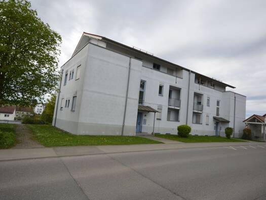 Wohnung zum Kauf 295.000 € 3 Zimmer 81,5 m² Geschoss 2/3 frei ab sofort Mittelbiberach Mittelbiberach 88441