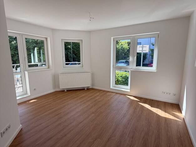 Wohnung zur Miete 650 € 2 Zimmer 56,3 m² EG Hamburger Straße 2 Böllberg-Wörmlitz Süd 06128