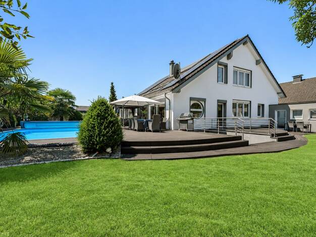 Einfamilienhaus zum Kauf 1.389.000 € 12 Zimmer 505 m² 1.645 m² Grundstück Saarlouis Saarlouis 66740