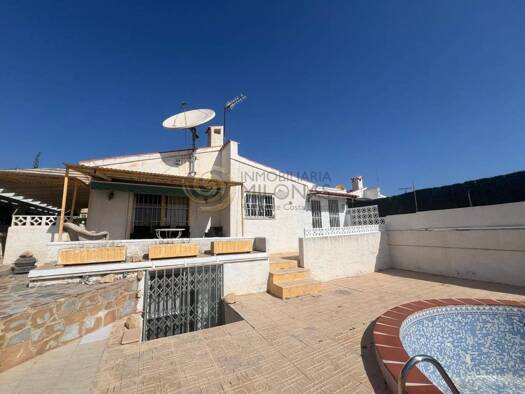 Villa zum Kauf 371.500 € 2 Zimmer 79 m² 439 m² Grundstück Barrina 10 Benidorm 03502