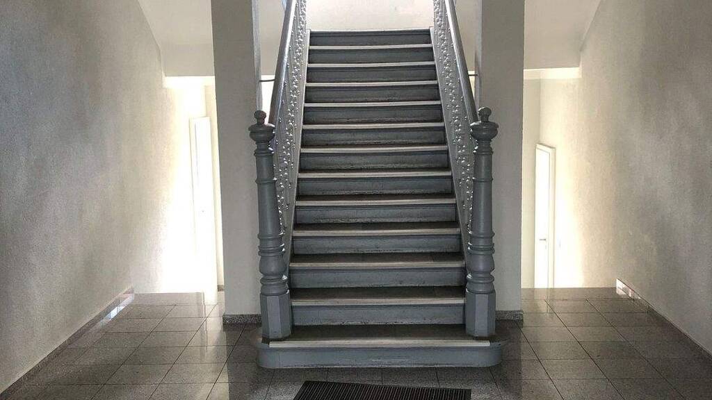 Wohnung zur Miete 360 € 2 Zimmer 50 m² 4 Geschosse frei ab 01.03.2026 Ichtershäuser Straße 1 Arnstadt 99310