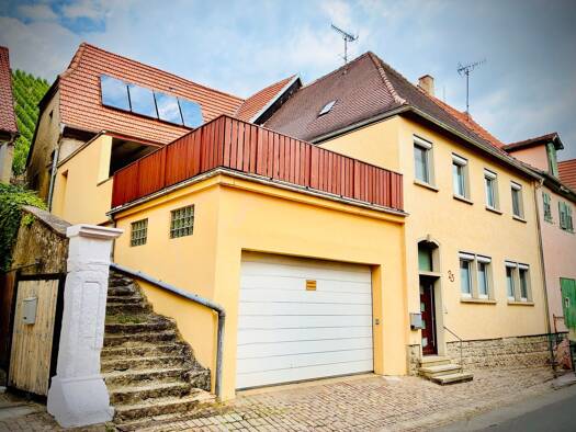 Einfamilienhaus zum Kauf 444.500 € 4,5 Zimmer 160 m² 265 m² Grundstück frei ab 01.09.2027 Escherndorf Volkach 97332