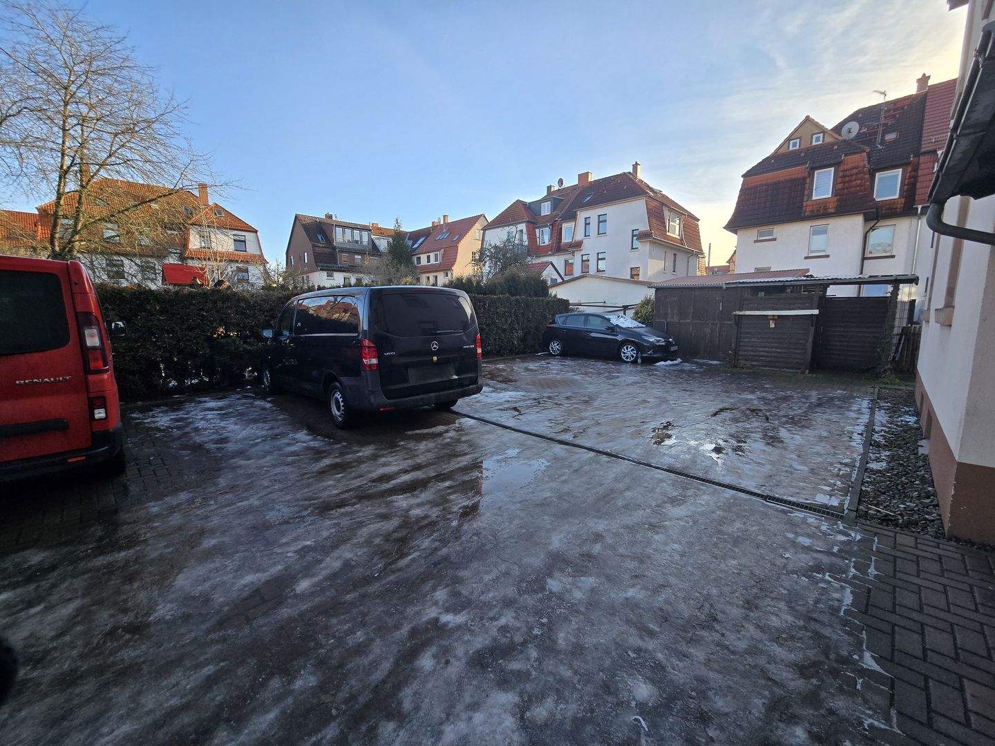 Immobilie in Gotha - Rentables Mehrfamilienhaus mit Stellplätzen in ruhiger Lage in Gotha - Bild 4