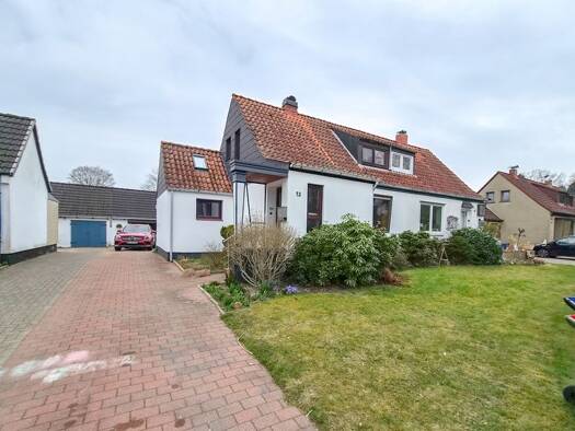 Doppelhaushälfte zur Miete 910 € 3 Zimmer 61 m² 480,5 m² Grundstück frei ab sofort Eidelstedt Hamburg 22523