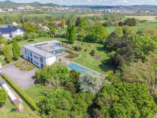 Einfamilienhaus zum Kauf 1.250.000 € 7 Zimmer 362 m² 4.700 m² Grundstück Hünhan Burghaun 36151