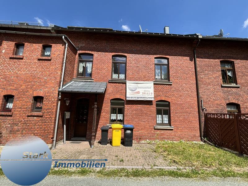 Reihenmittelhaus zum Kauf 95.000 € 5 Zimmer 140 m²<br/>Wohnfläche 118 m²<br/>Grundstück ab sofort<br/>Verfügbarkeit Robert-Blum-Str. 03 Tannenbergsthal Tannenbergsthal 08626