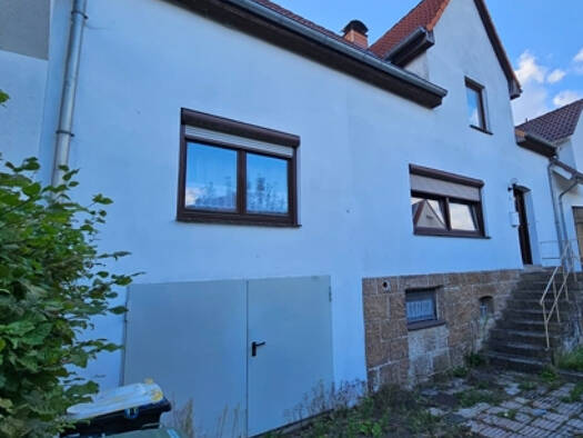 Reihenmittelhaus zum Kauf 190.000 € 5 Zimmer 146 m² 505 m² Grundstück Ehlen Habichtswald / Ehlen 34317