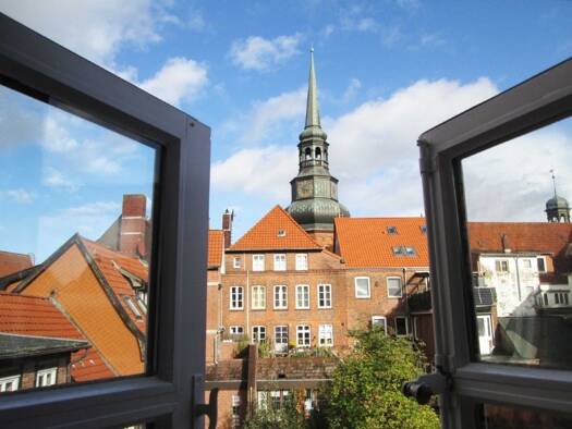 Wohnung zur Miete 891 € 2 Zimmer 81 m² frei ab 01.03.2026 Stade 21682