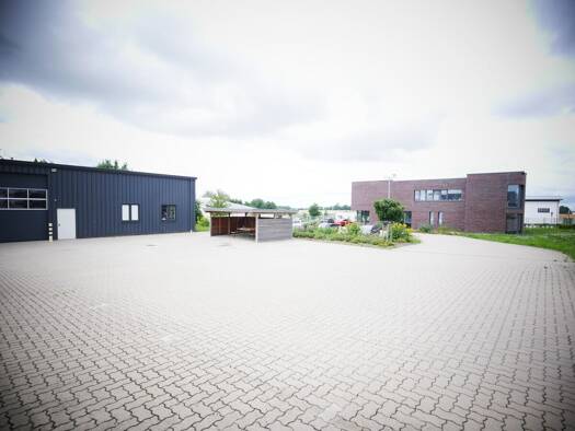 Bürofläche zum Kauf 1.300.000 € 427 m² Bürofläche Kritzow Hornstorf 23970